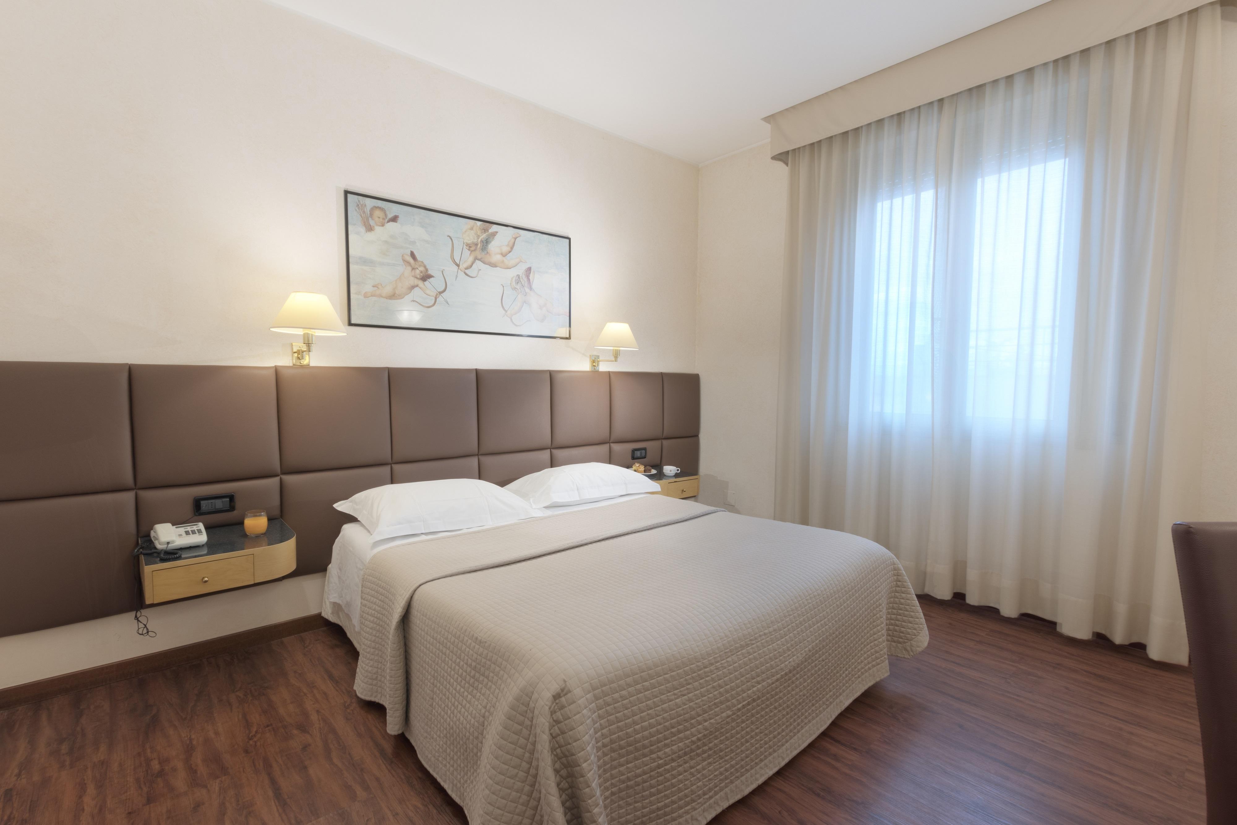 HOTEL MINERVA AREZZO 4 Italien von 96 HOTEL MIX